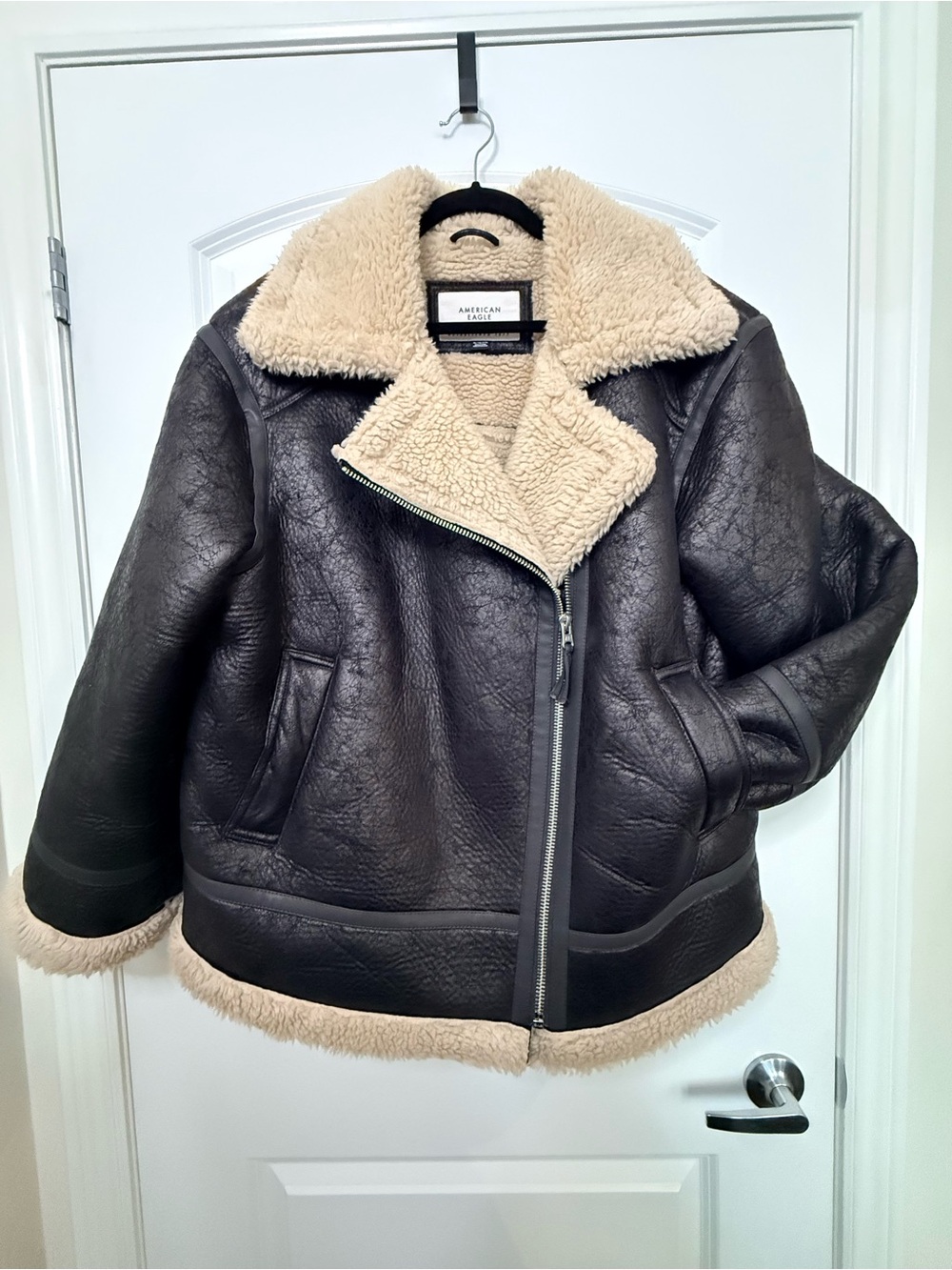 American Eagle Women’s XL Faux Leather Sherpa Aviator Jacket NWOT
